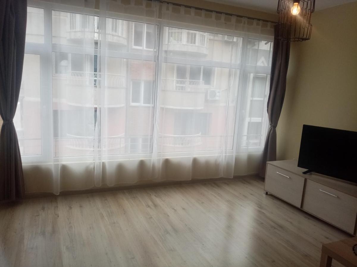 Spacious Apartment "Sunny Sofia" In The Heart Of Varna City Zewnętrze zdjęcie